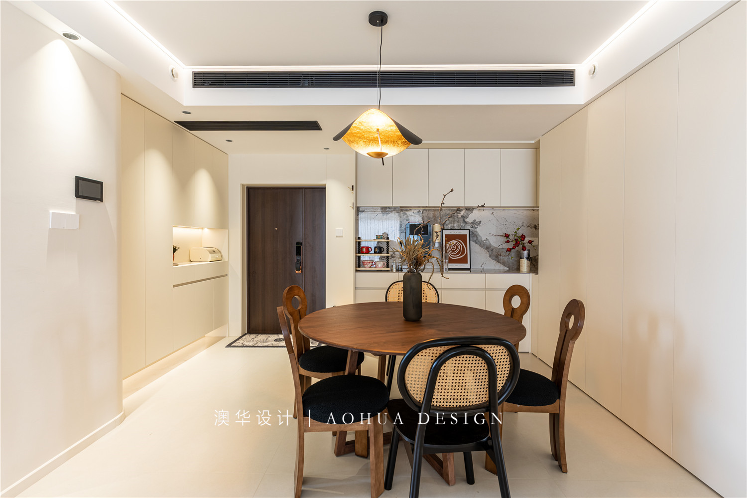 联投江南岸170㎡现代中古