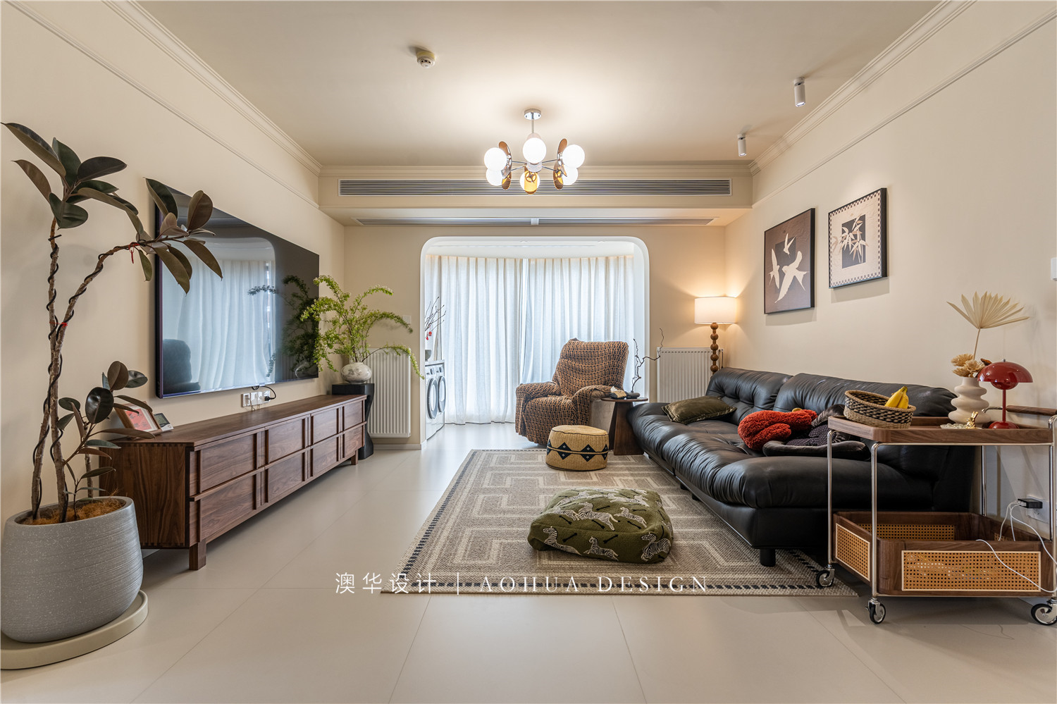 国博新城129㎡奶油中古