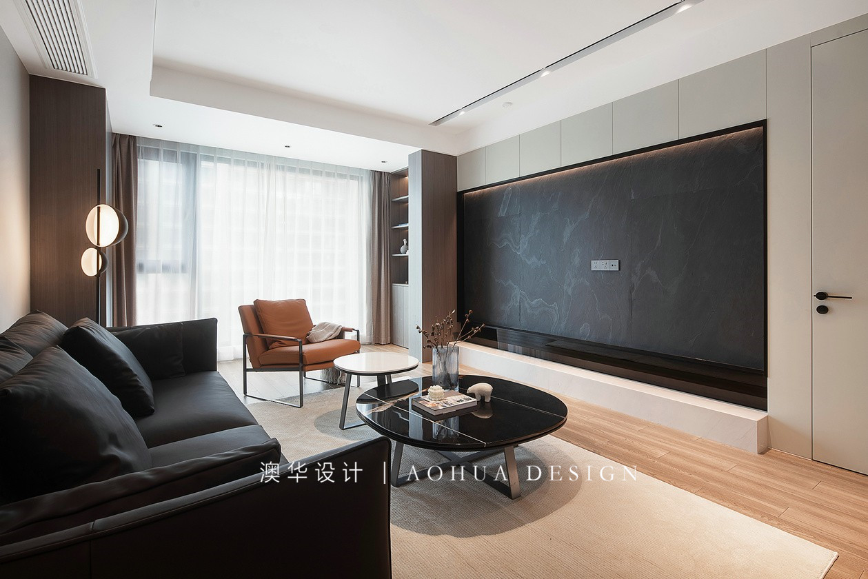 绿地西斯莱公馆126㎡现代简约