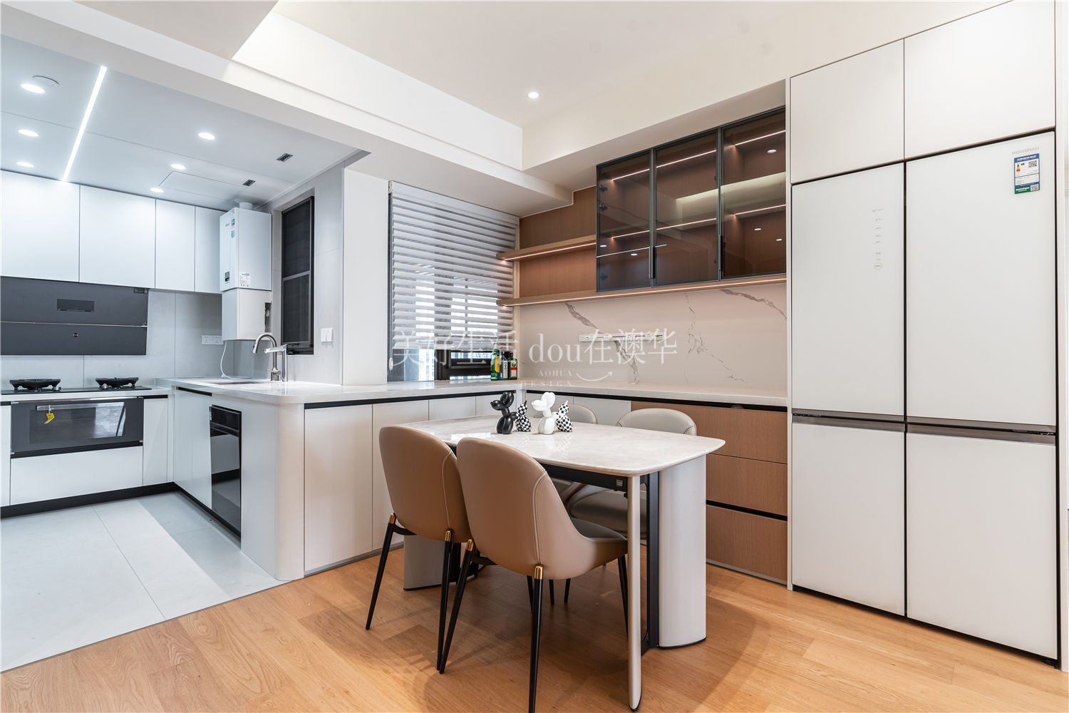 华发中城荟中央首府装修,武汉装修设计,现代原木风装修