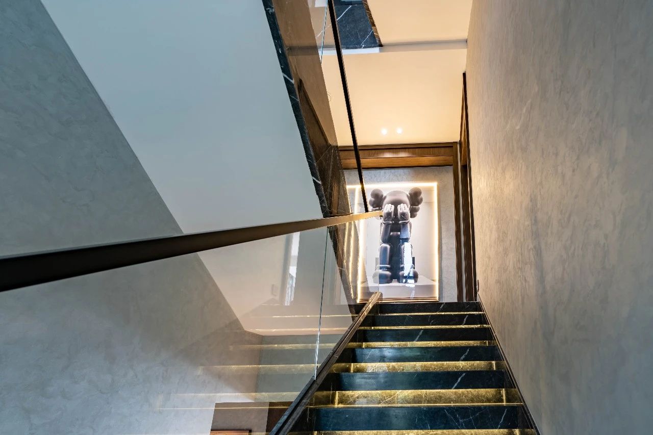 281455140196.jpg 281455140196.jpg