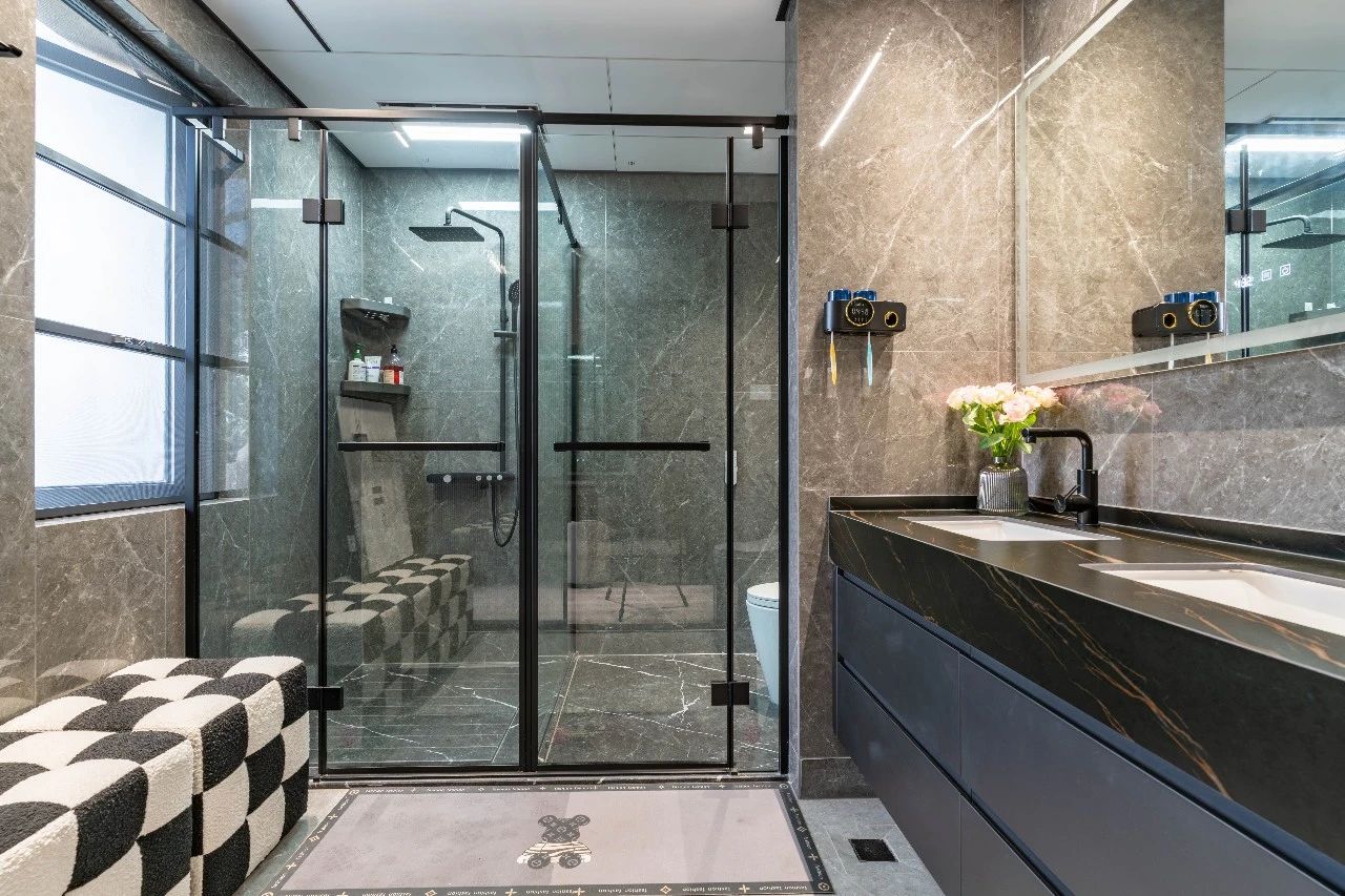 281501040790.jpg 281501040790.jpg