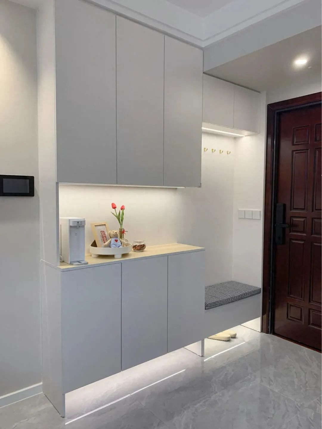 161600210242.jpg 161600210242.jpg