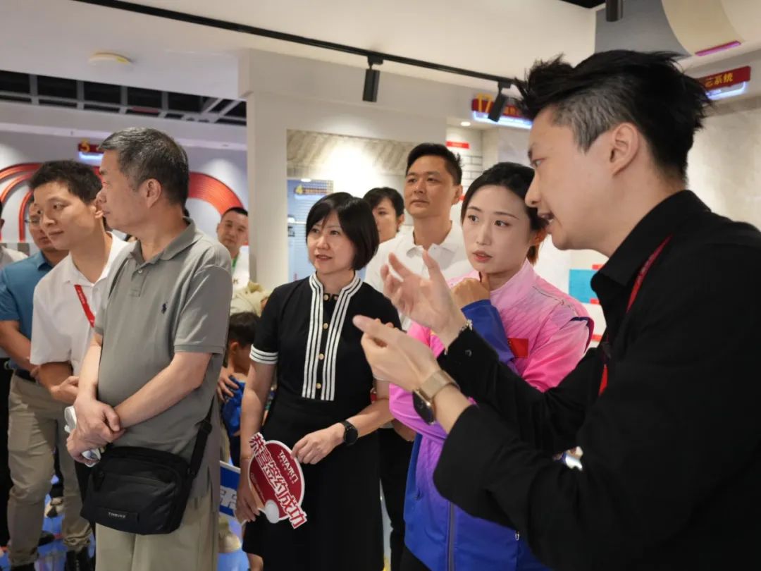 奥运冠军,冠军品质,澳华装饰